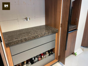 Quartz Worktop Notting Hill  – During Modern Kitchen Installation by Isomarble