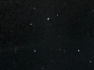 Lustre Black